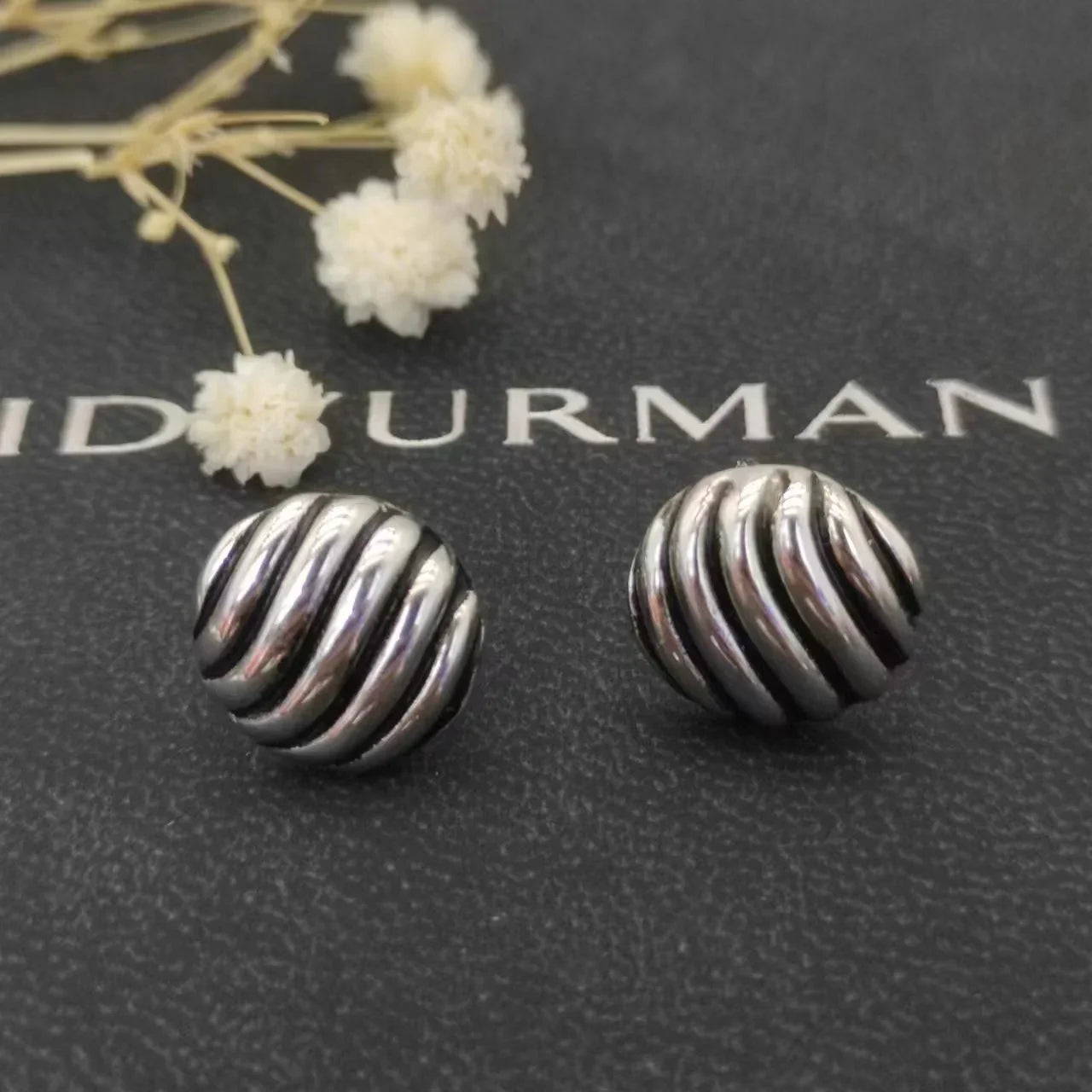 High Quality Fashion Classic 925 Silver Dy New Stud Earrings For Everyday Wear