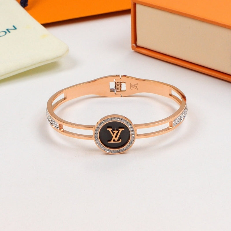 LVB108 Fashion new titanium steel round diamond letter bracelet   Jewelry