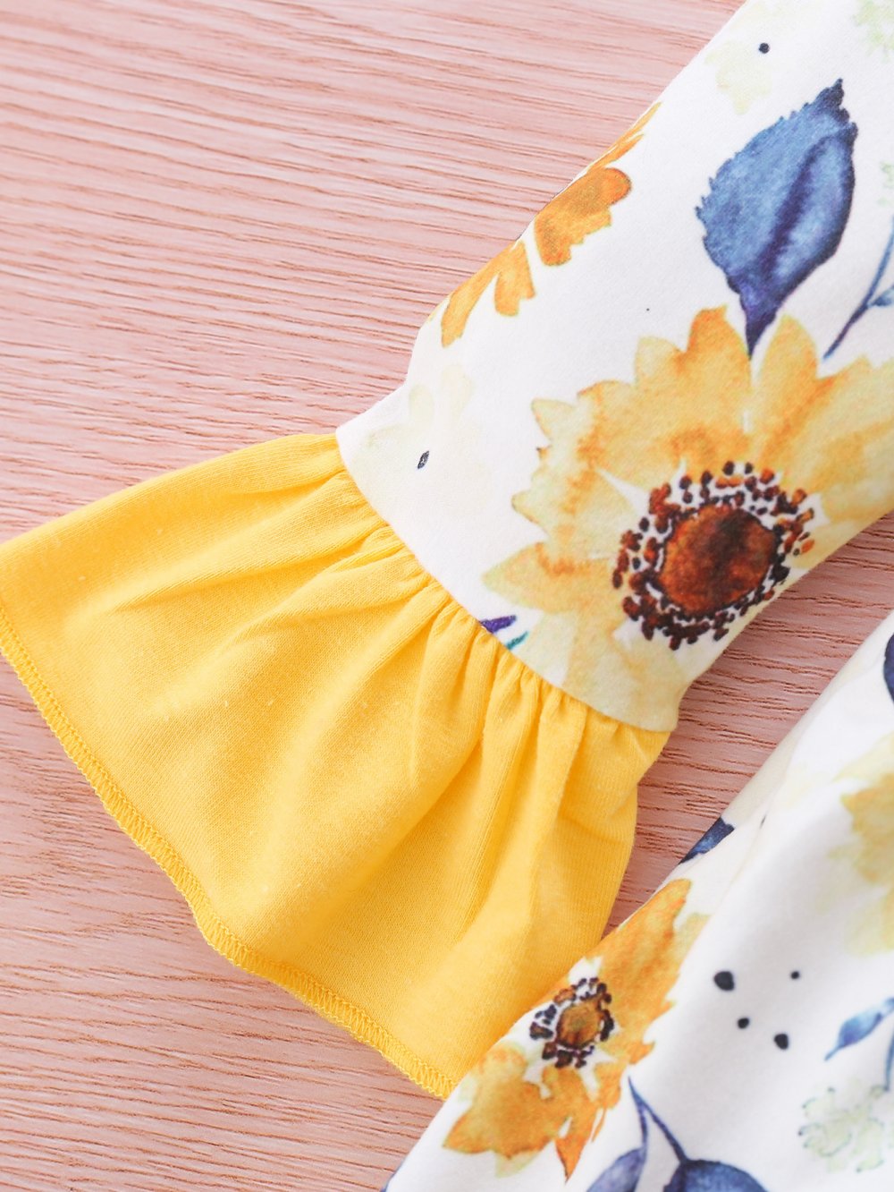 Spring and Autumn Infant Girls Long Sleeve Dress Ruffled Trumpet Long Sleeve Dress Wholesale Baby Girl Dress